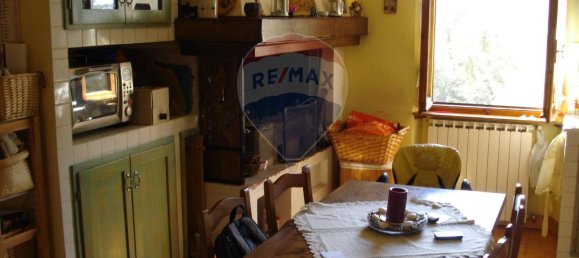 5 rooms Apartment in Reggello, Italy No. 37723 25