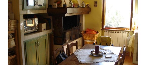 5 rooms Apartment in Reggello, Italy No. 37723 12