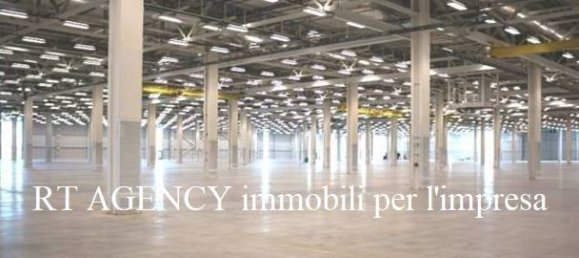 Entrepôt à Monza, Italy 3300m² No. 215673 17