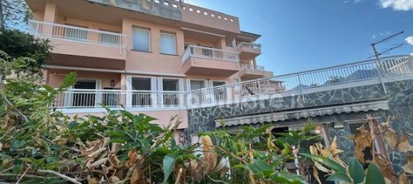 Apartamento de 3 dormitorios en Arenzano, Italy No. 266652 9