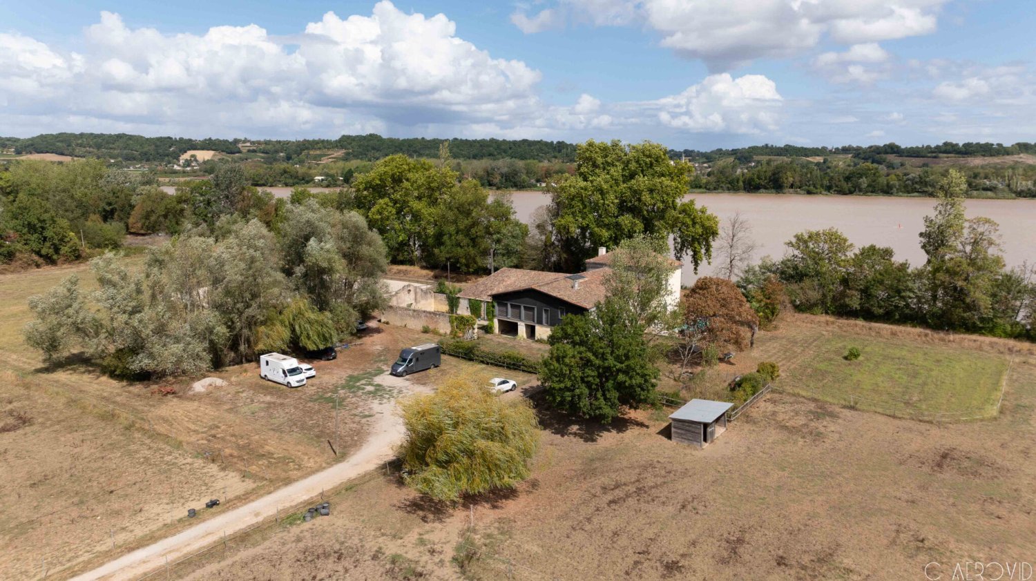 4 bedrooms Castles in Libourne, France No. 352550