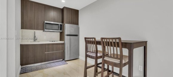 1 Schlafzimmer Grundstück in Miami, USA, Nr. 615598 8