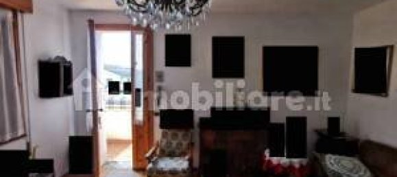 2 bedrooms Apartment in Porto Viro, Italy No. 52441 4