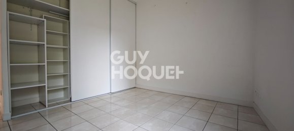 1 bedroom Apartment in Chartres, France No. 78931 7