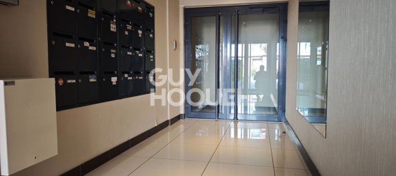 1 bedroom Apartment in Chartres, France No. 78931 10