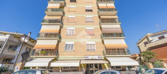 4 rooms Commercial property in Guidonia Montecelio, Italy No. 314471 37