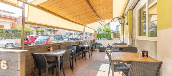 4 rooms Commercial property in Guidonia Montecelio, Italy No. 314471 9