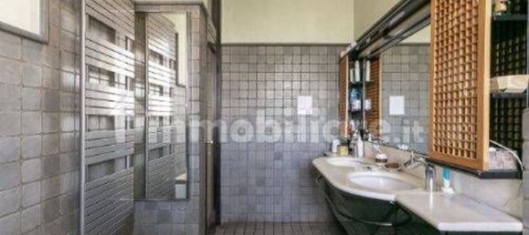 5 rooms Apartment in Milan, Italy No. 244218 17