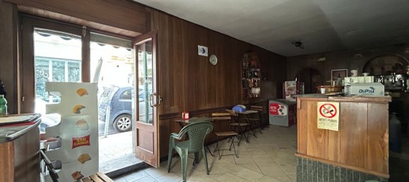 Gewerbliche Immobilie in Naples, Italy 73m², Nr. 267579 9