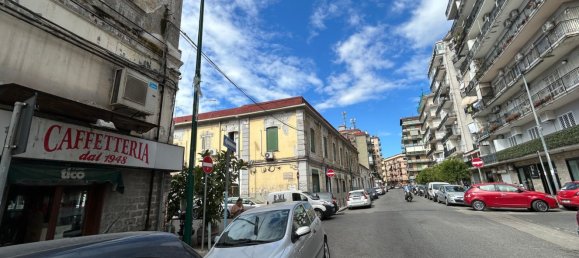 Gewerbliche Immobilie in Naples, Italy 73m², Nr. 267579 21