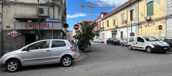 Gewerbliche Immobilie in Naples, Italy 73m², Nr. 267579 20