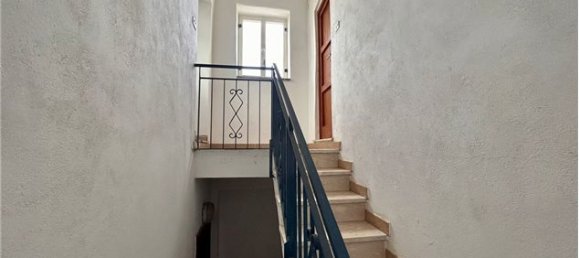 4غرفة منزل في Barcellona Pozzo di Gotto, Italy رقم 77698 5