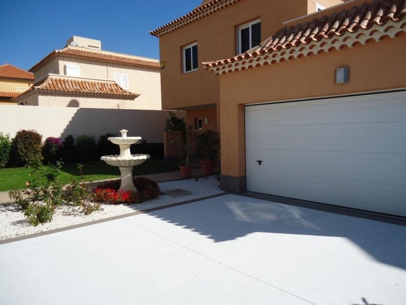 3 Schlafzimmer Haus in Adeje, Spain, Nr. 146201