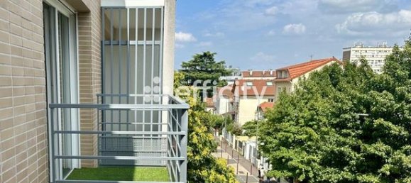 2 bedrooms Apartment in Bondy, France No. 360055 4