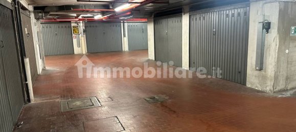 15m² Garage in Bologna, Italy No. 27988 7