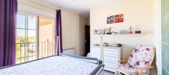 3 bedrooms Townhouse in Peligros, Spain No. 175146 7