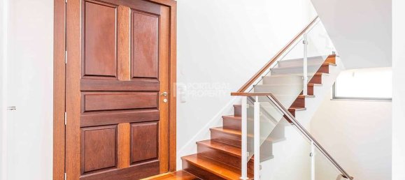 3 bedrooms Villa in Funchal, Portugal No. 94326 5