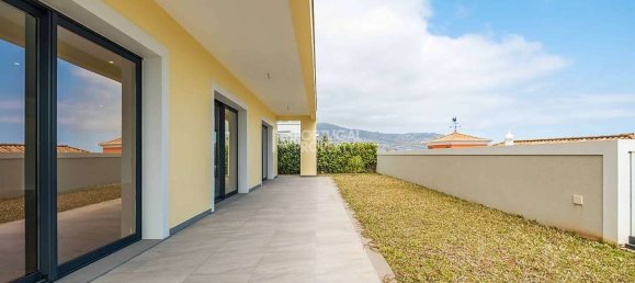 3 bedrooms Villa in Funchal, Portugal No. 94326 38