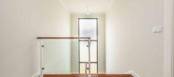 3 bedrooms Villa in Funchal, Portugal No. 94326 13