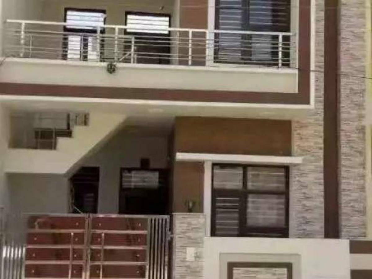 3 bedrooms House in Mohali, India No. 14879