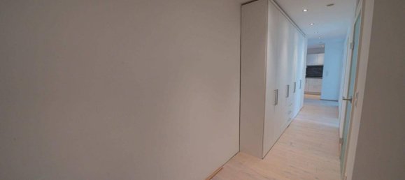 2 chambres Appartement à Favoriten, Austria No. 57731 4