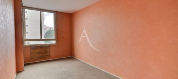 Apartamento de 3 dormitorios en Aubervilliers, France No. 312406 4