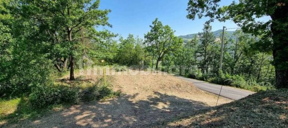 3 bedrooms House in Alta Val Tidone, Italy No. 69494 7