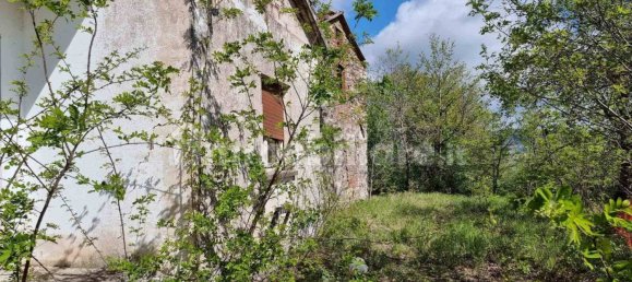 3 bedrooms House in Alta Val Tidone, Italy No. 69494 23