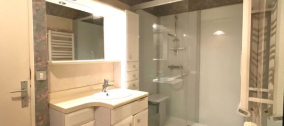 2 bedrooms Apartment in Luisant, France No. 228319 10