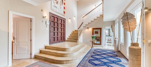 Дом с 5 спальнями в Марбелья, Испания № 147335 3