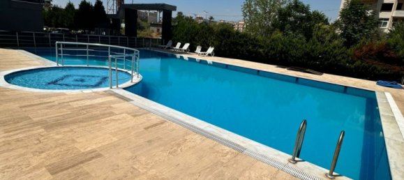 Apartamento 4+1 em Mersin, Turkey N.º 23342 23