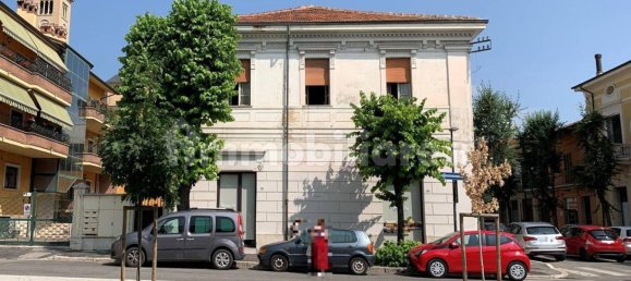 4 chambres Appartement à Avezzano, Italy No. 81081 2