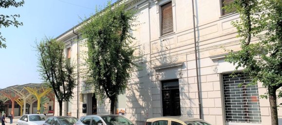 4 chambres Appartement à Avezzano, Italy No. 81081 3