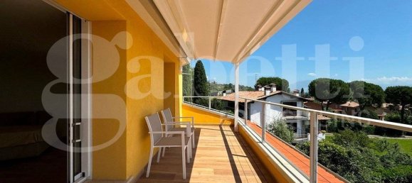 4 bedrooms Penthouse in Padenghe sul Garda, Italy No. 374195 12