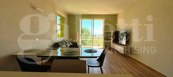 4 bedrooms Penthouse in Padenghe sul Garda, Italy No. 374195 9