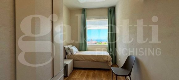 4 bedrooms Penthouse in Padenghe sul Garda, Italy No. 374195 22