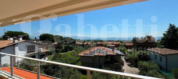 4 bedrooms Penthouse in Padenghe sul Garda, Italy No. 374195 13