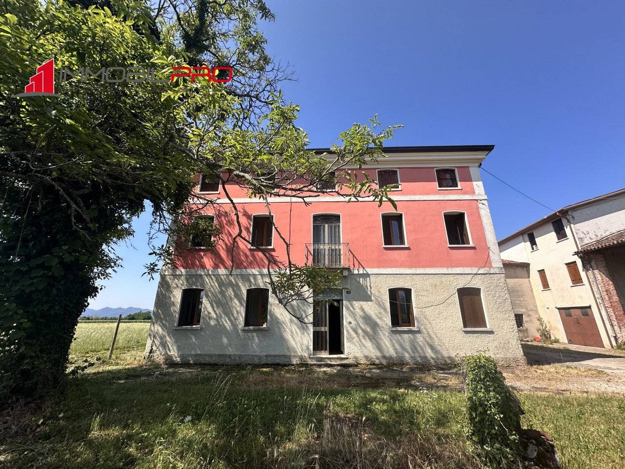 4 bedrooms House in Marano Vicentino, Italy No. 321735