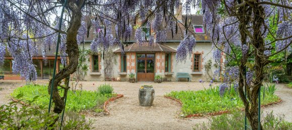 6 Schlafzimmer Haus in Charentilly, France, Nr. 102882 2