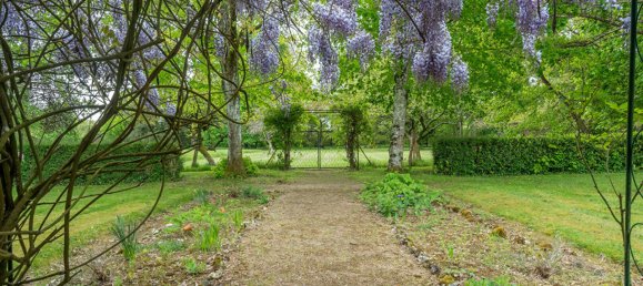 6 Schlafzimmer Haus in Charentilly, France, Nr. 102882 10