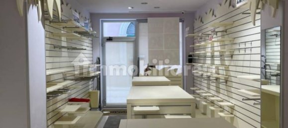 1 room Commercial property in Vittoria, Italy No. 251368 5