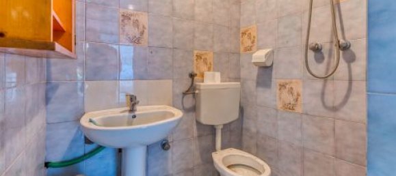 4 bedrooms House in Sant'Antonio Abate, Italy No. 14525 5