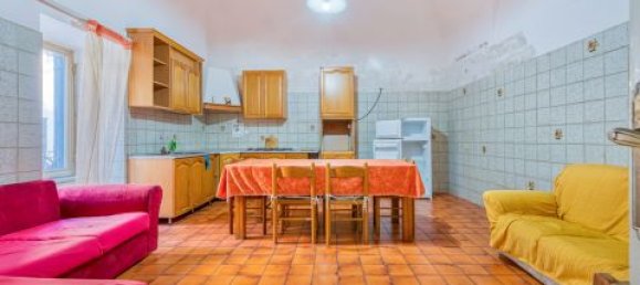 4 bedrooms House in Sant'Antonio Abate, Italy No. 14525 8