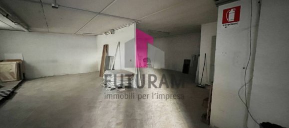 1 room Commercial property in Villaverla, Italy No. 64418 17