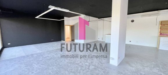 1 room Commercial property in Villaverla, Italy No. 64418 12