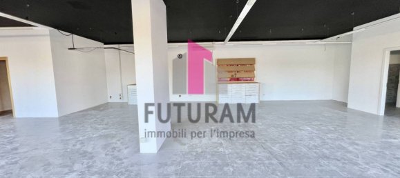 1 room Commercial property in Villaverla, Italy No. 64418 11