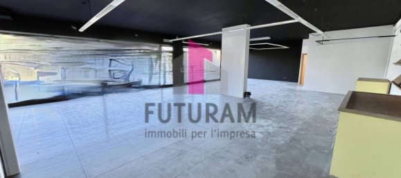 1 room Commercial property in Villaverla, Italy No. 64418 3