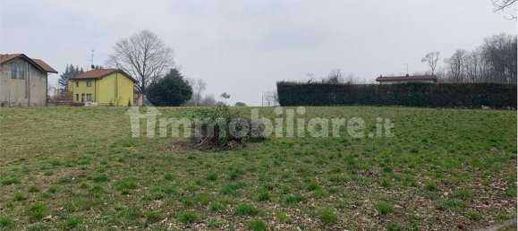 3860m² Land in Valmorea, Italy No. 267285 9