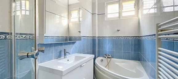 4 rooms House in Suresnes, France No. 364046 11