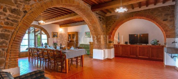 Villa de 9 dormitorios en Bucine, Italy No. 278229 25